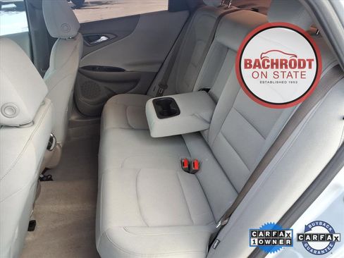 Used 2018 Chevrolet Malibu LT image 28