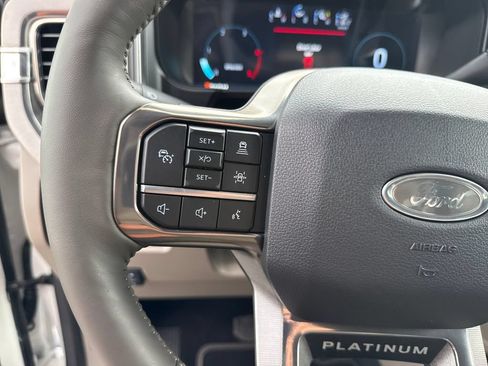 New 2026 Ford F350 Platinum w/ Platinum Plus Package AWD/4WD image 24