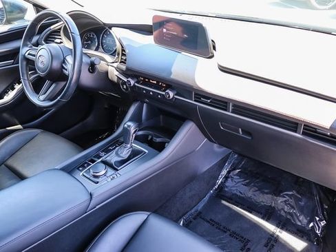 Used 2021 MAZDA MAZDA3 s FWD image 19