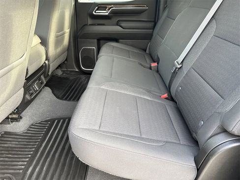 Used 2022 Chevrolet Silverado 1500 LT image 20