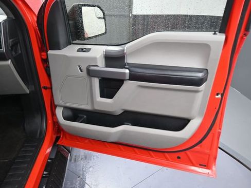 Used 2015 Ford F150 XLT w/ Equipment Group 302A Luxury AWD/4WD image 61