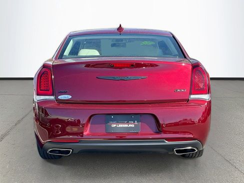 Certified 2023 Chrysler 300 Touring L w/ Comfort Group image 6