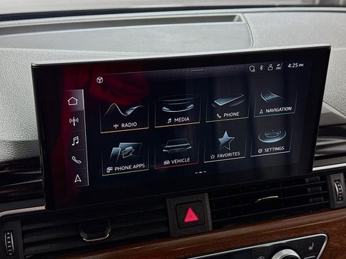 Used 2022 Audi A4 2.0T Premium image 17