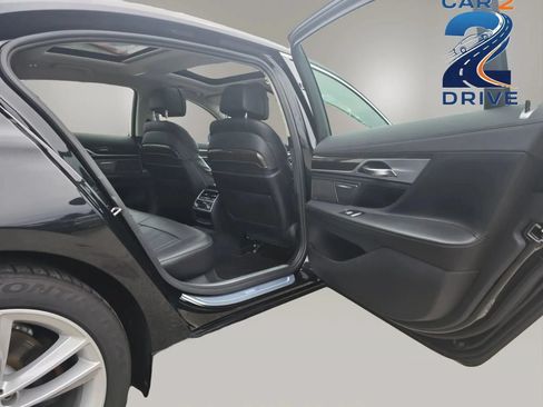 Used 2018 BMW ALPINA B7 xDrive AWD/4WD image 11
