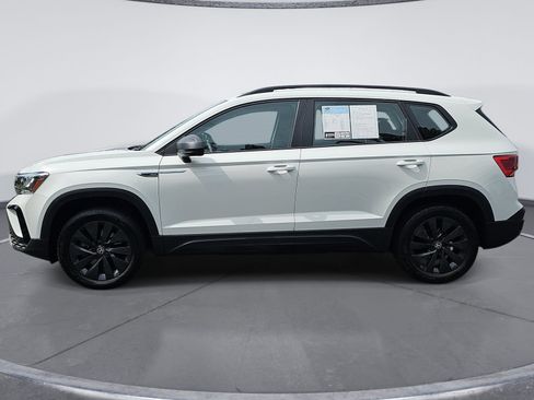 Used 2023 Volkswagen Taos S FWD image 6