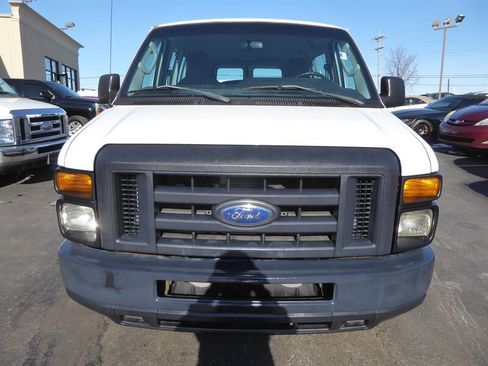 Used 2013 Ford E-350 and Econoline 350 XL image 2