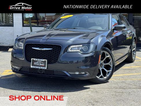 Used 2018 Chrysler 300 S w/ 300S Premium Group RWD image 1