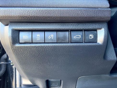 Certified 2025 Toyota Camry LE image 33