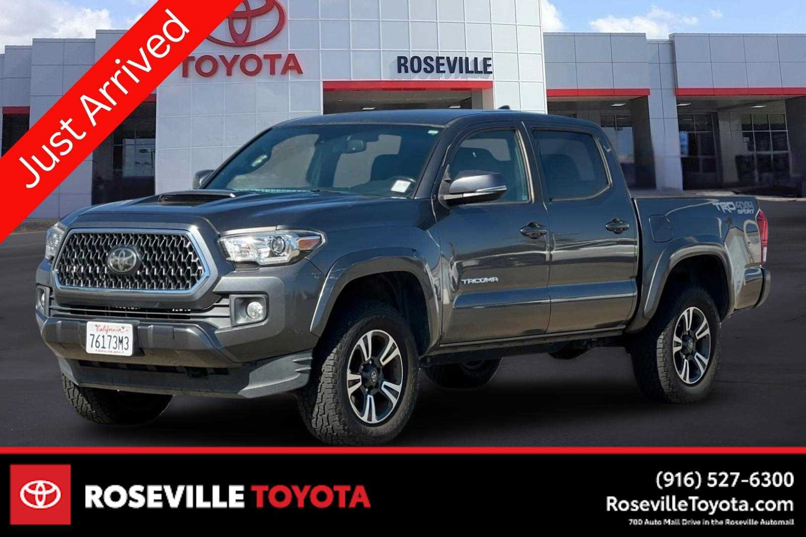 Used 2018 Toyota Tacoma TRD Sport w/ Technology Package AWD/4WD image 1
