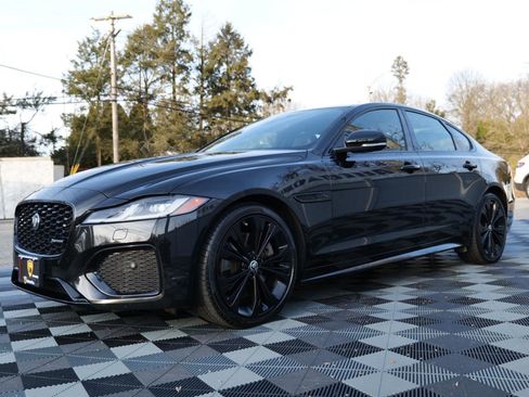 Used 2024 Jaguar XF R-Dynamic SE image 89