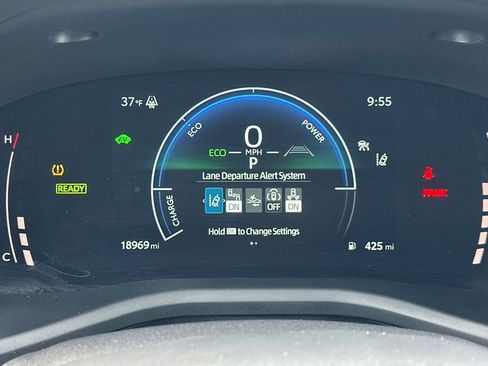 Certified 2025 Toyota Camry SE image 41