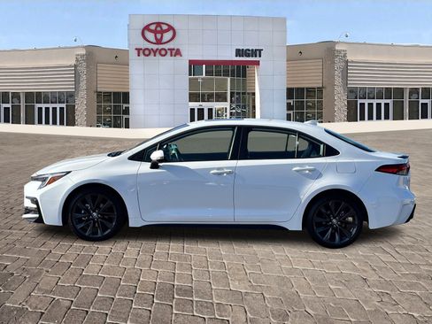 Certified 2025 Toyota Corolla XSE image 4