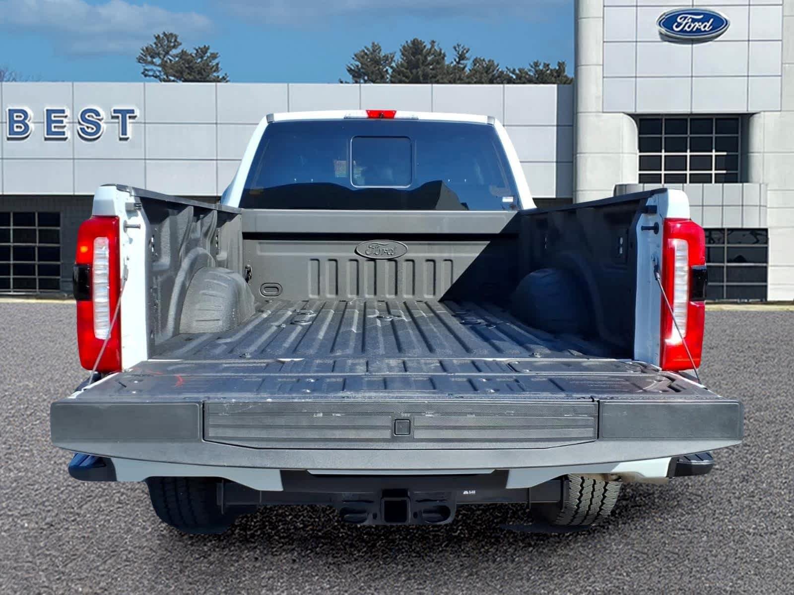 Used 2025 Ford F250 Lariat w/ Lariat Ultimate Package AWD/4WD image 6