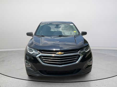 Used 2019 Chevrolet Equinox LS FWD image 4