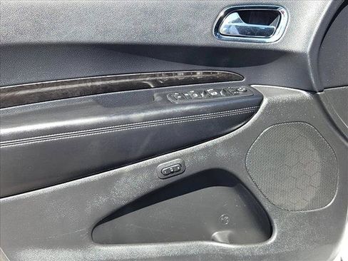 Used 2016 Dodge Durango Limited AWD/4WD image 10