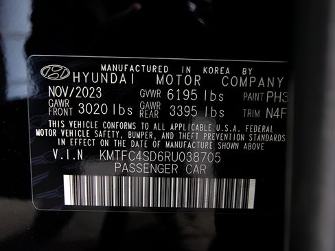 Used 2024 Genesis G90 3.5T AWD/4WD image 38