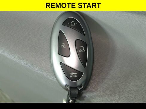 Used 2025 Hyundai Elantra SEL w/ Cargo Package FWD image 11
