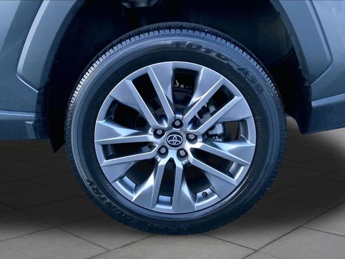 Used 2023 Toyota RAV4 XLE Premium FWD image 11