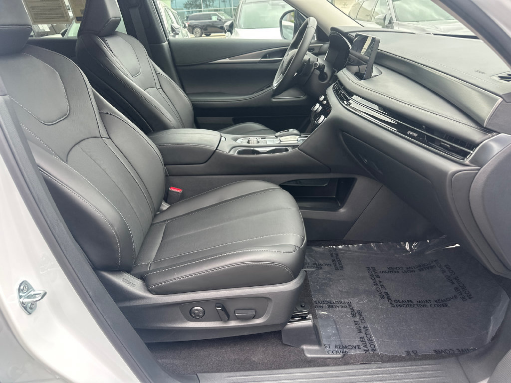 Certified 2026 INFINITI QX60 Pure w/ Cargo Package AWD/4WD image 11