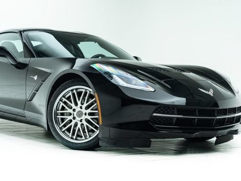Used 2014 Chevrolet Corvette Stingray Coupe RWD image 4