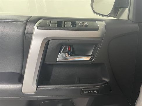 Certified 2024 Toyota 4Runner Limited AWD/4WD image 19