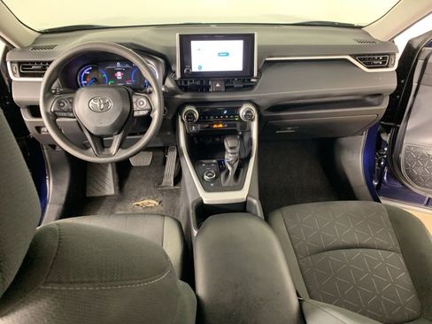 Used 2024 Toyota RAV4 XLE AWD/4WD image 34