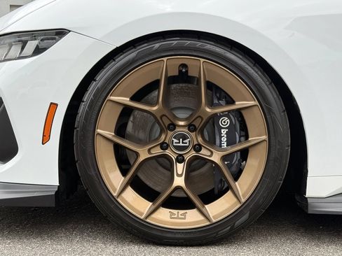 Used 2025 Ford Mustang GT Premium w/ GT Performance Package RWD image 16