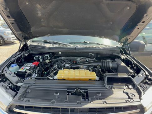 Certified 2019 Ford F150 XLT image 33