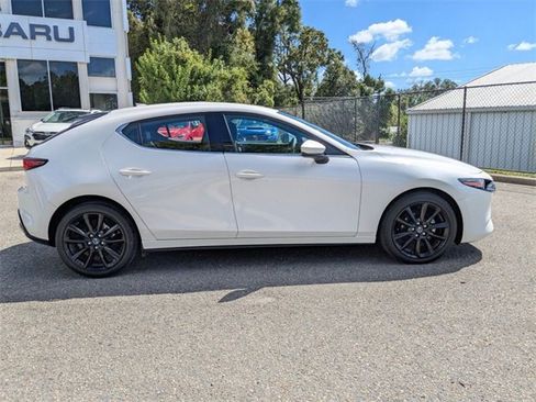 Used 2024 MAZDA MAZDA3 s image 11