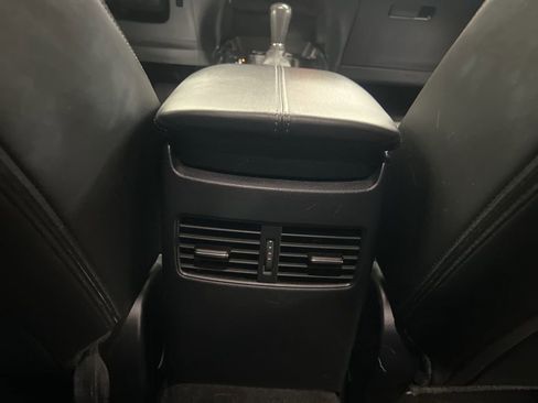 Used 2024 MAZDA CX-30 AWD 2.5 S w/ Preferred Package image 11