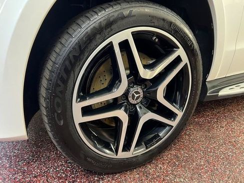 Used 2018 Mercedes-Benz GLS 550 4MATIC image 10