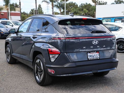 Used 2024 Hyundai Kona SEL FWD image 8