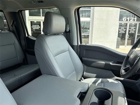 New 2025 Ford F350 XL w/ XL Chrome Package image 9