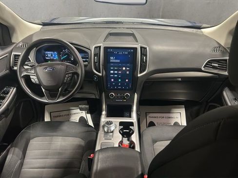 Used 2023 Ford Edge SEL image 2