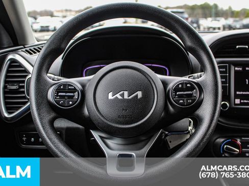 Used 2024 Kia Soul LX w/ Option Group 015 image 25