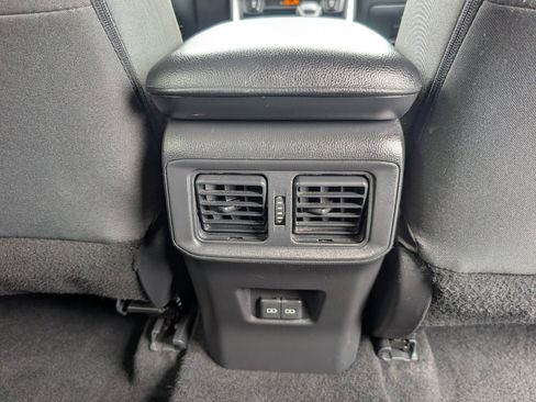 Used 2024 Toyota RAV4 XLE FWD image 7