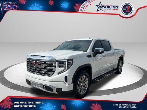 Used 2024 GMC Sierra 1500 Denali w/ Technology Package AWD/4WD image 1