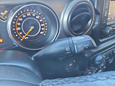 Used 2020 Jeep Gladiator Sport w/ Quick Order Package 24S image 26