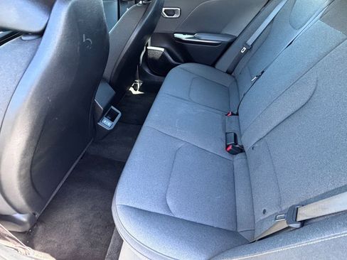 Used 2025 Kia K4 FWD image 16
