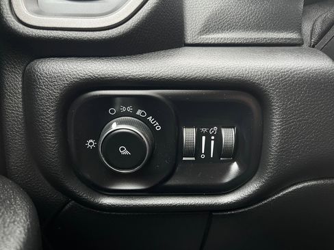 Used 2020 RAM 2500 Tradesman image 18