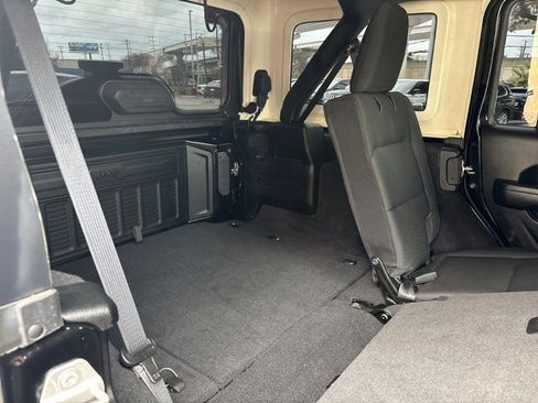 Used 2021 Jeep Wrangler Willys image 45