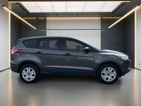 Used 2016 Ford Escape S FWD image 6