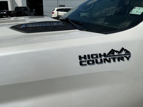 Certified 2024 Chevrolet Silverado 3500 High Country w/ LPO, Dark Essentials Package AWD/4WD image 4