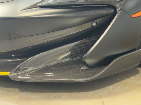 Used 2020 McLaren 600LT Spider RWD image 15