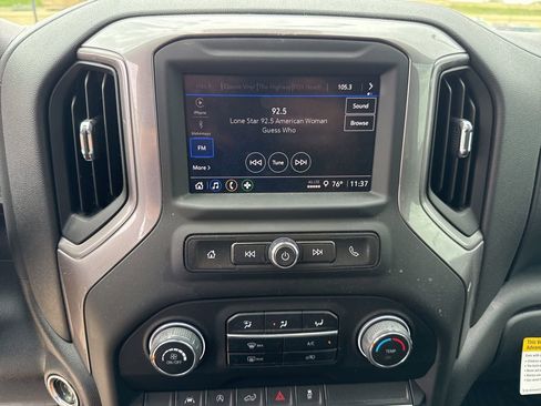 Used 2023 Chevrolet Silverado 1500 Custom image 23