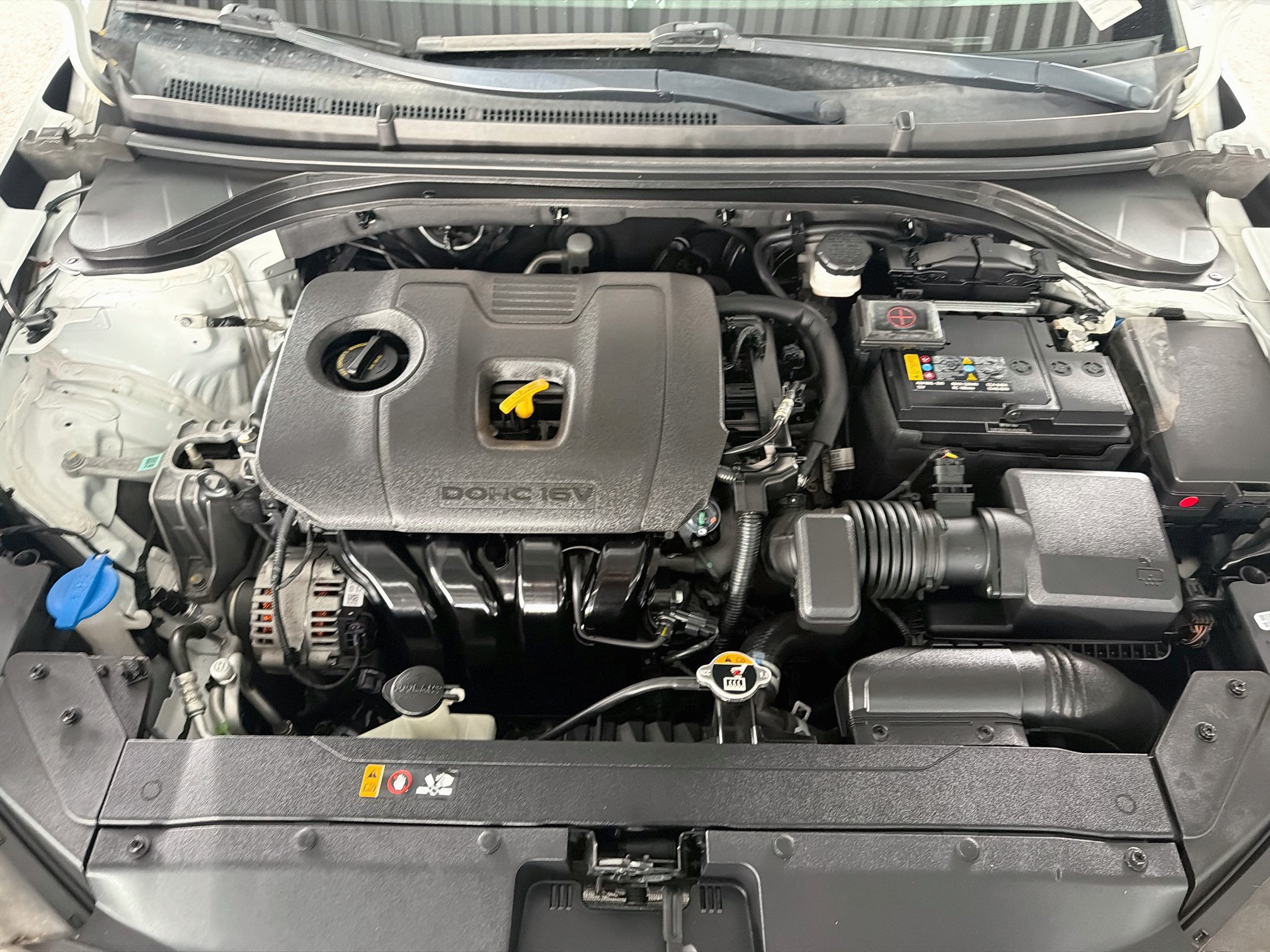 Used 2020 Hyundai Elantra SEL FWD image 31