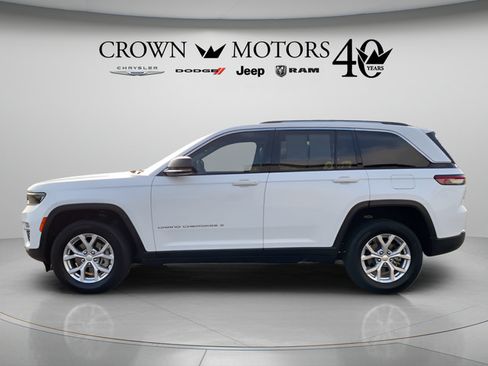 Used 2023 Jeep Grand Cherokee Limited AWD/4WD image 8