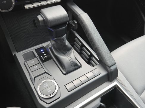 Used 2024 Toyota Tacoma SR5 image 14