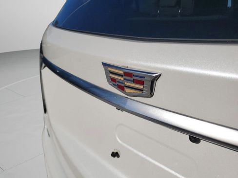 Used 2024 Cadillac XT6 Sport w/ Platinum Package image 7