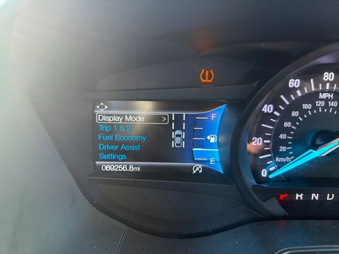 Used 2019 Ford Fusion SE w/ Equipment Group 151A image 30